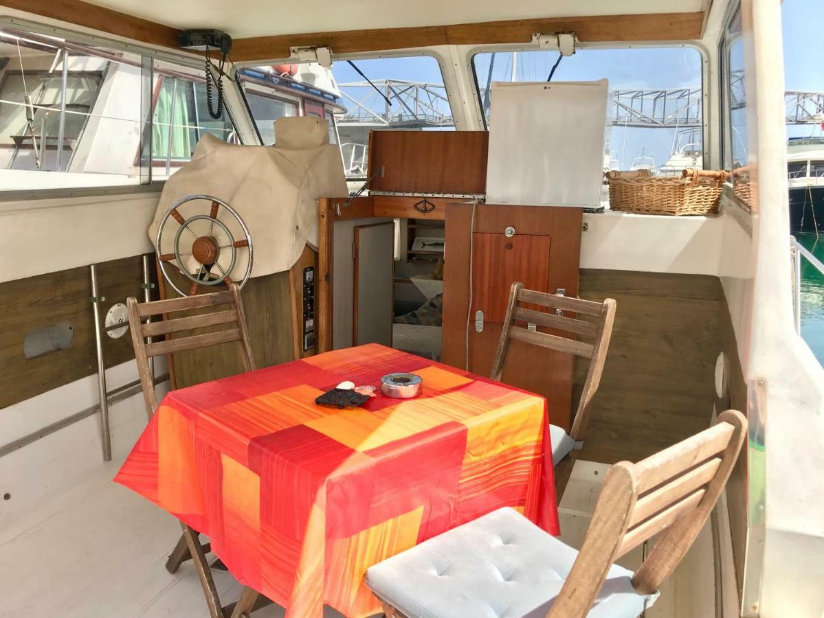 Boat Yacht Barcelona Sant Adria de Besos Exterior foto